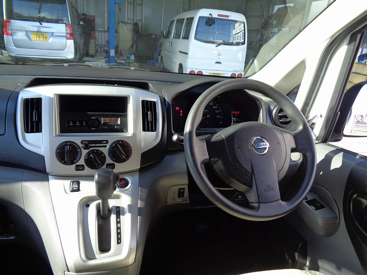 52-NV200バネット