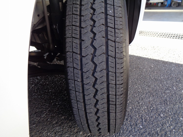 52-NV200バネット