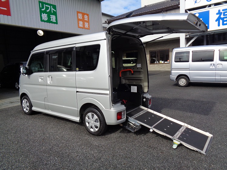 日産 NV100クリッパーリオの福祉車両