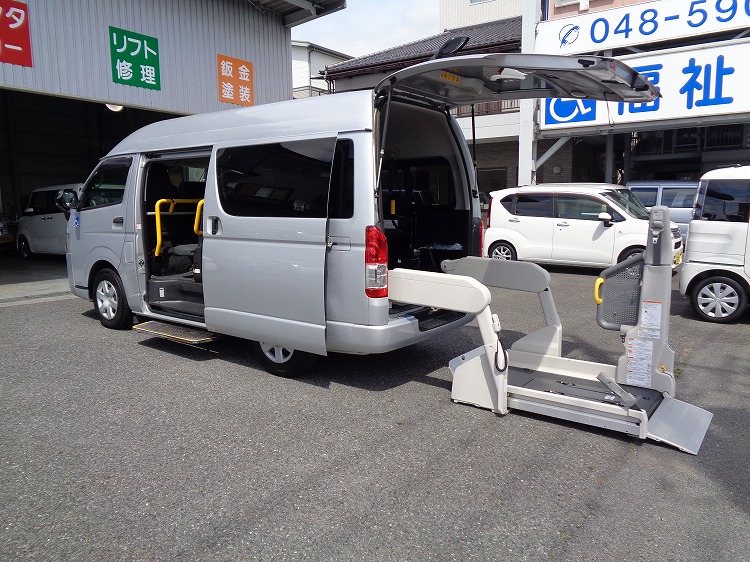 トヨタ レジアスエースVの福祉車両