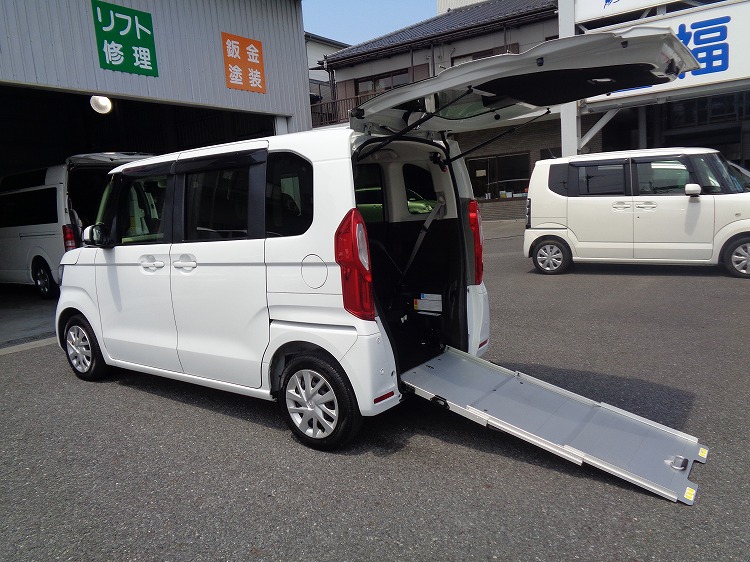 ホンダN-BOXの福祉車両