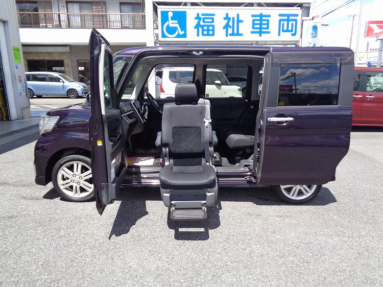 ダイハツタントの福祉車両