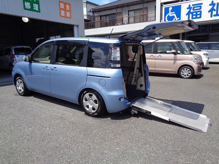 トヨタシエンタの福祉車両